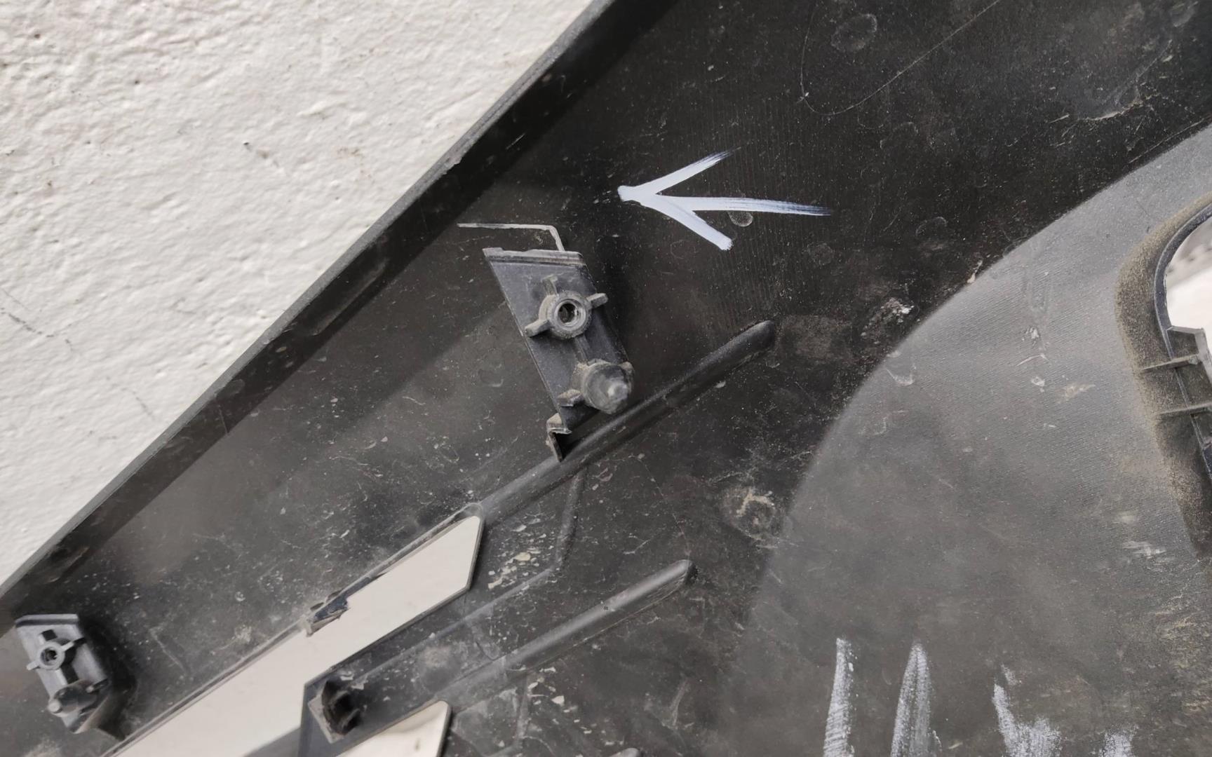 Бампер передний