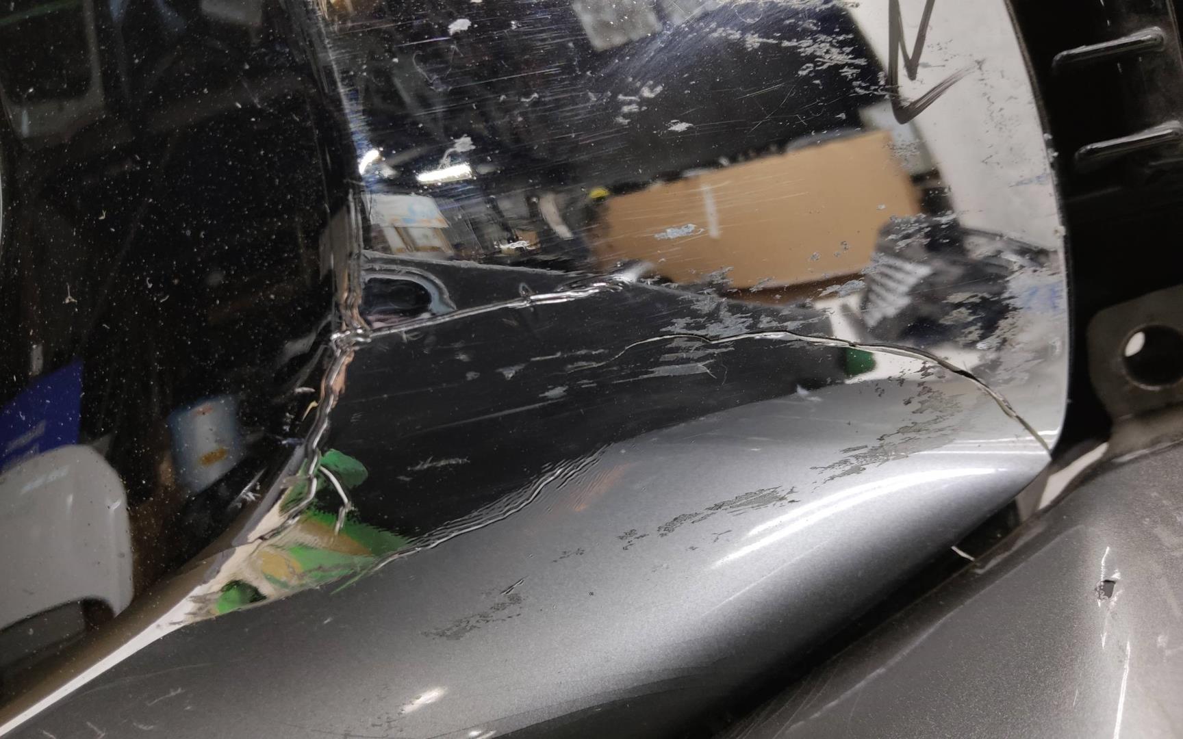 Бампер передний