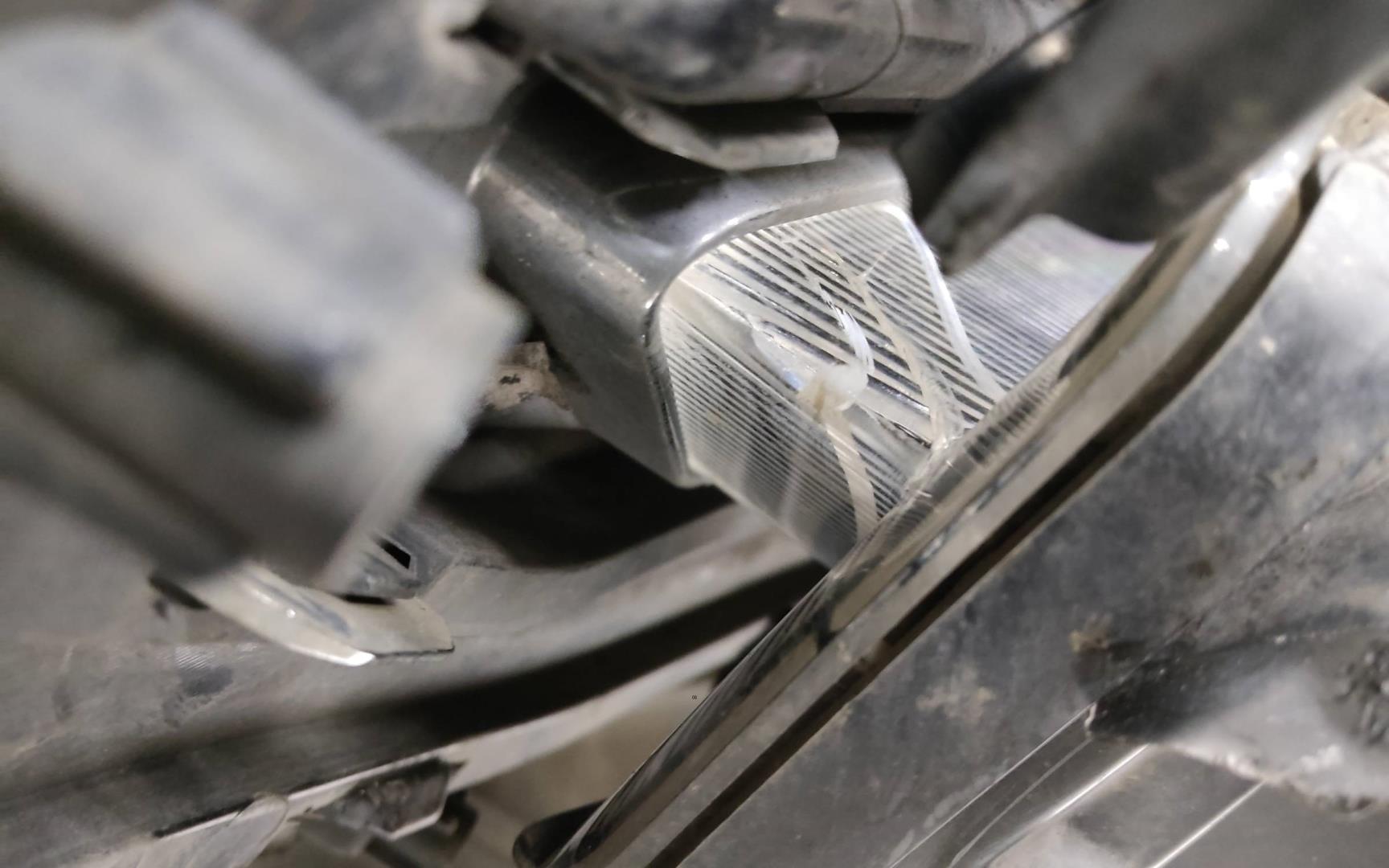 Бампер передний