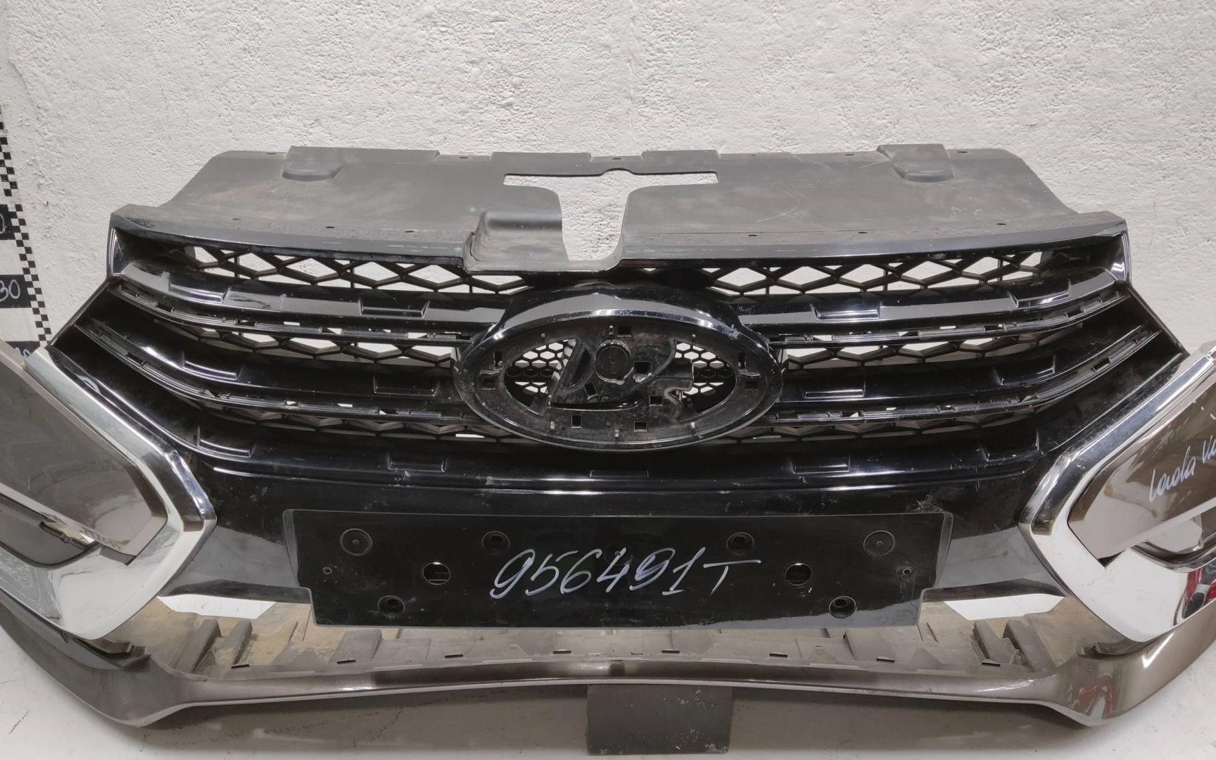 Бампер передний