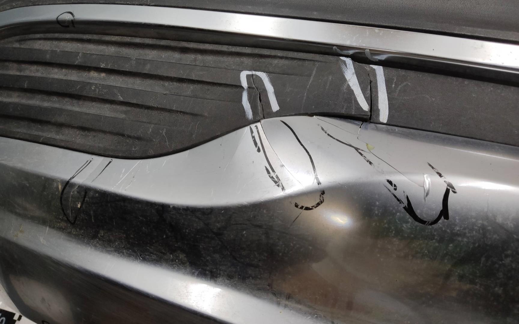 Бампер задний