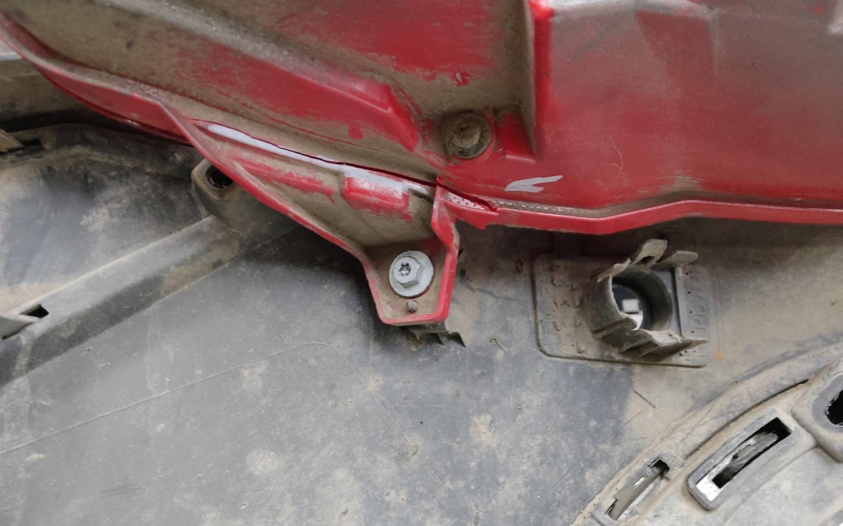 Бампер задний