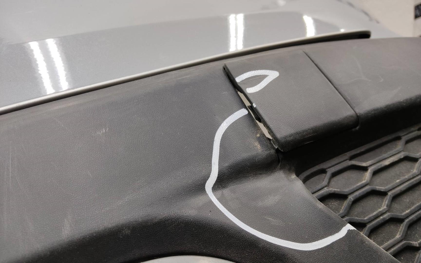 Бампер задний