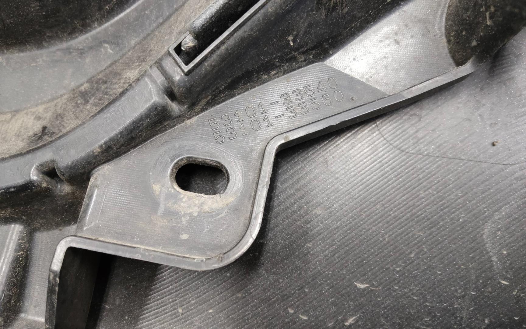 Бампер передний