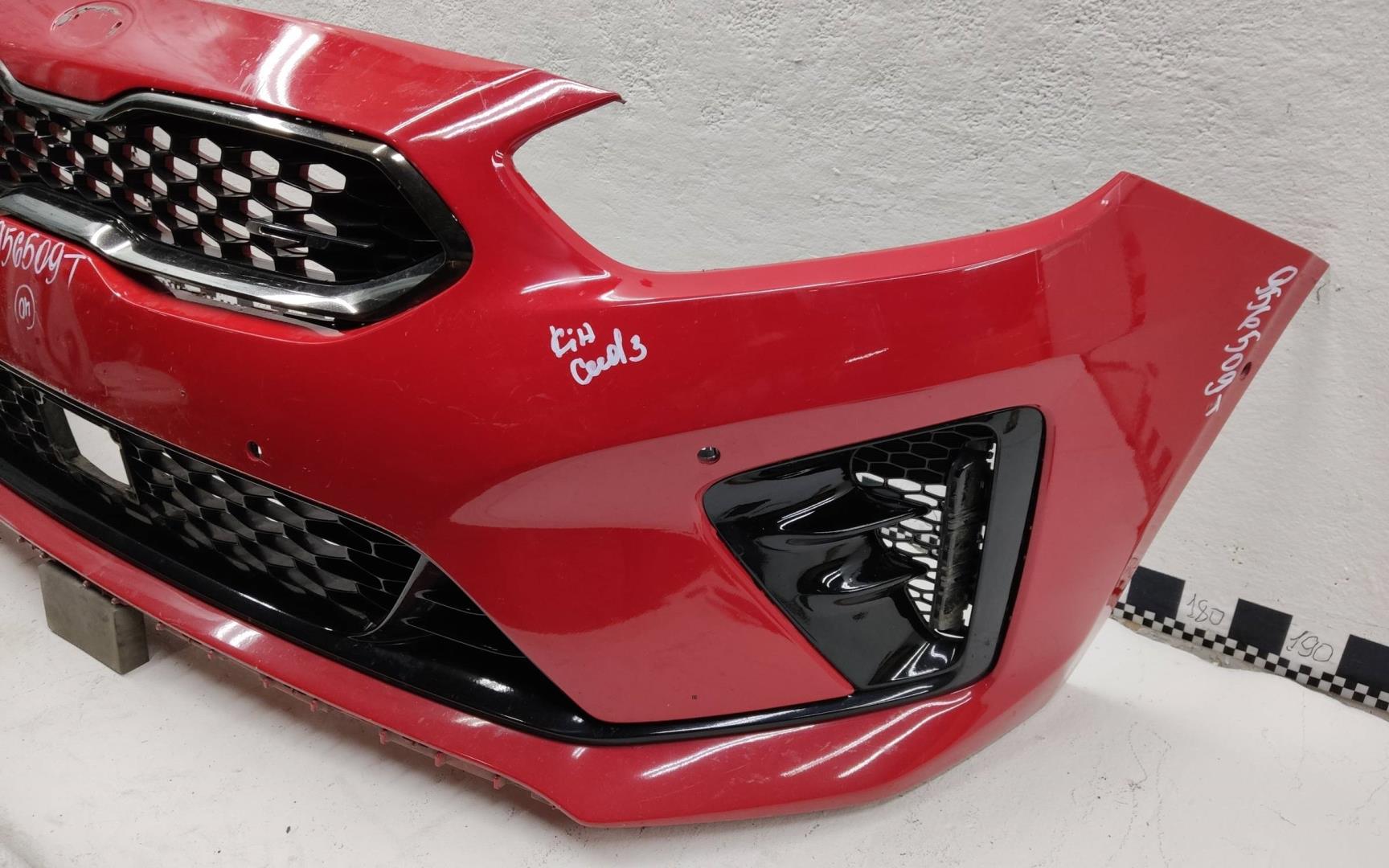 Бампер передний