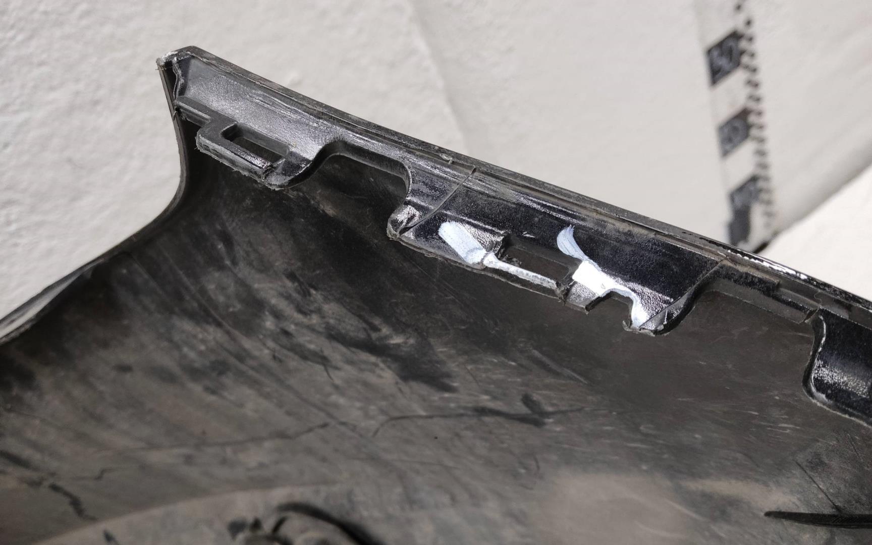 Бампер передний