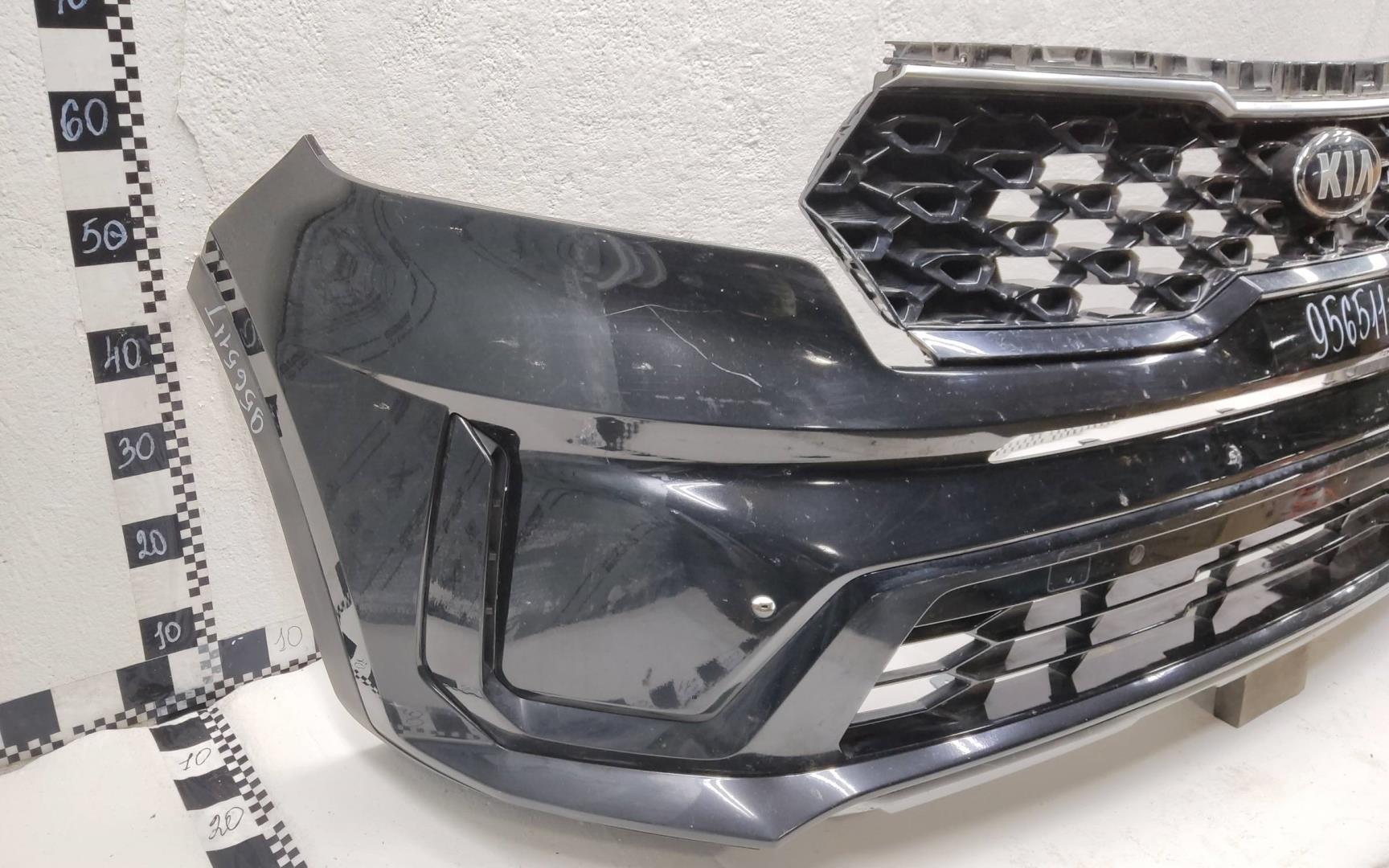 Бампер передний