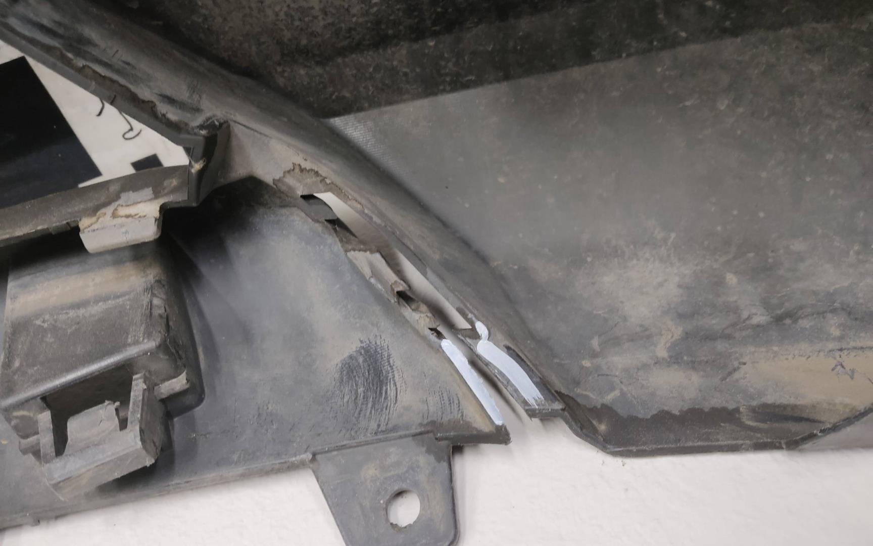 Бампер передний