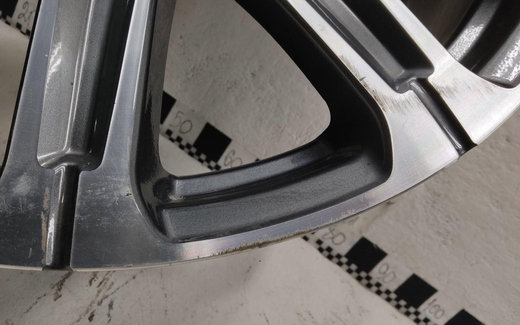 Диск колесный литой легкий сплав