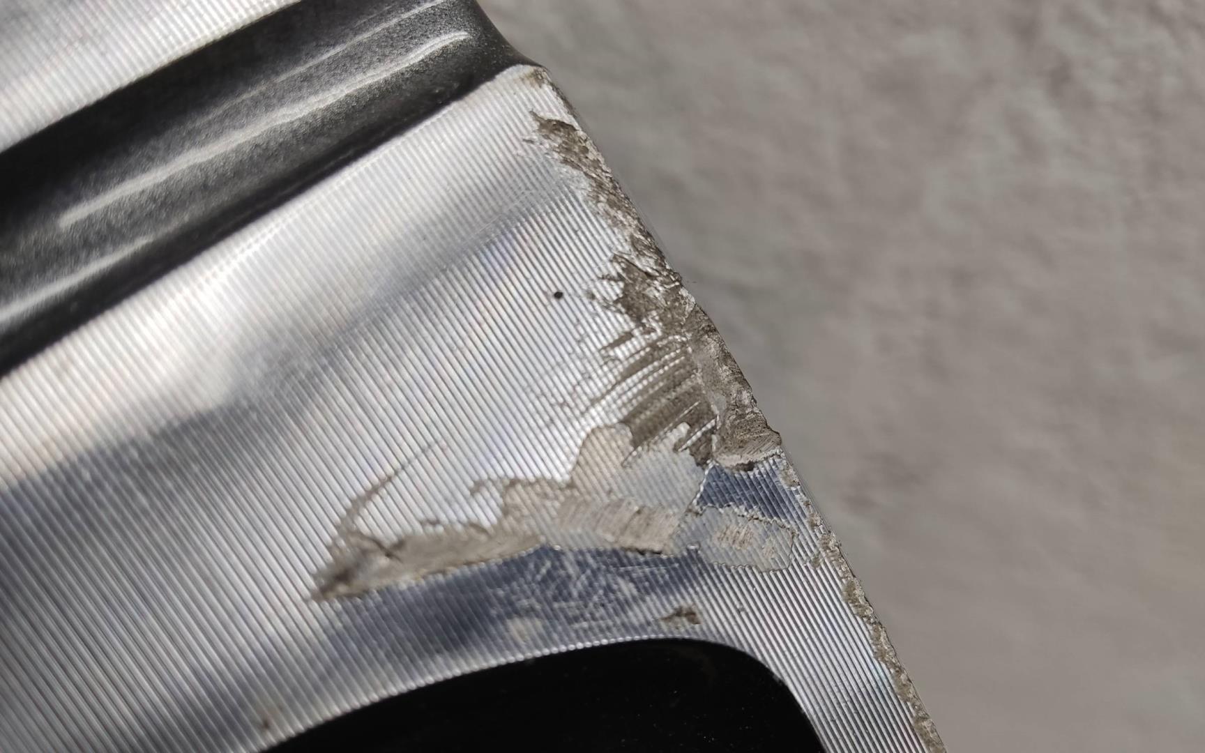 Диск колесный литой легкий сплав