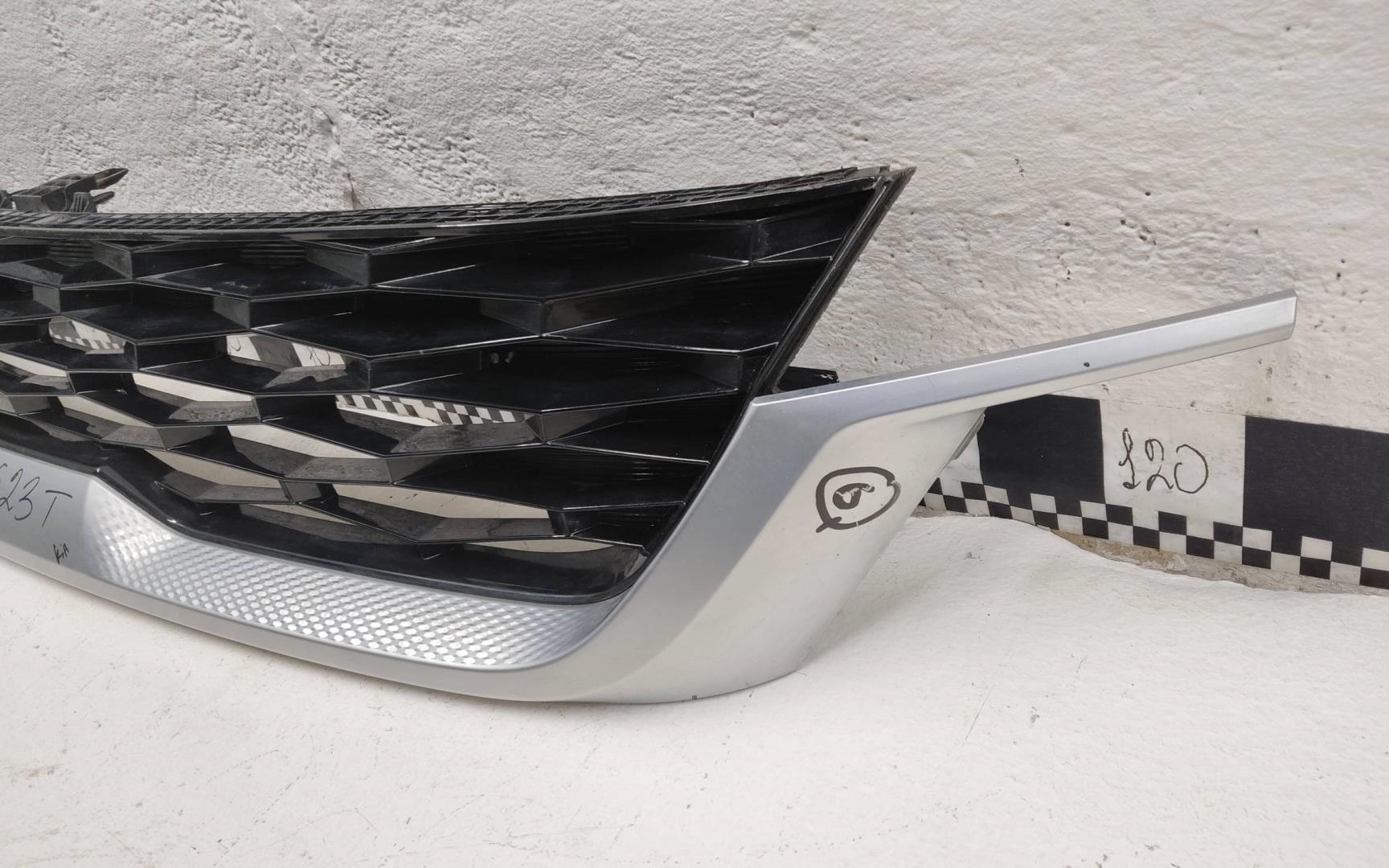 Решетка радиатора