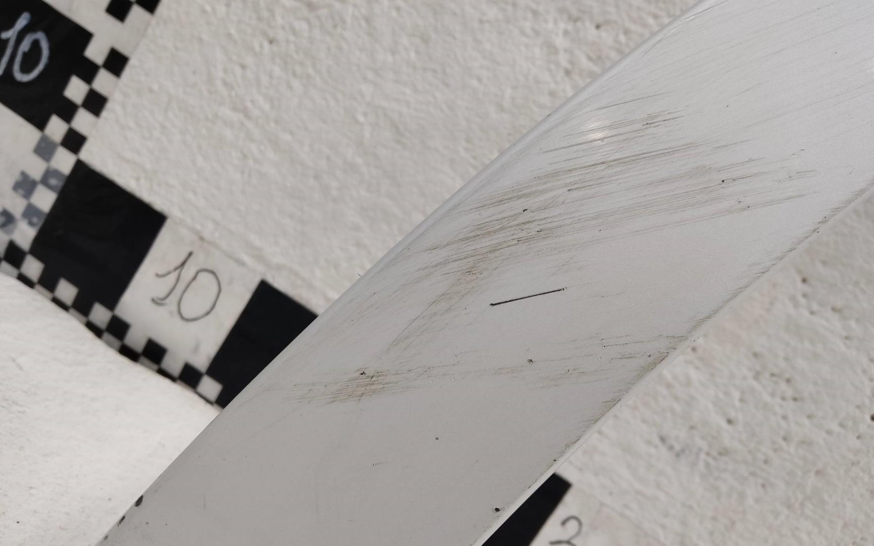 Накладка переднего крыла правого