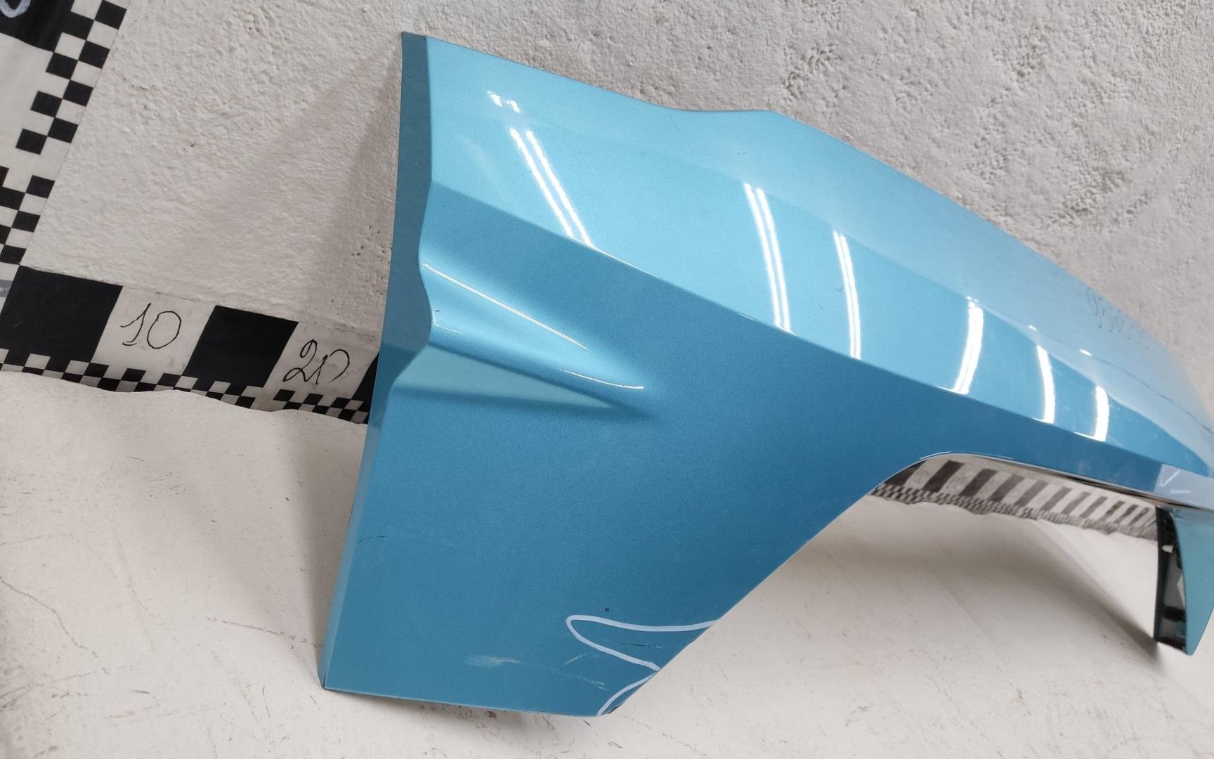 Накладка крышки багажника