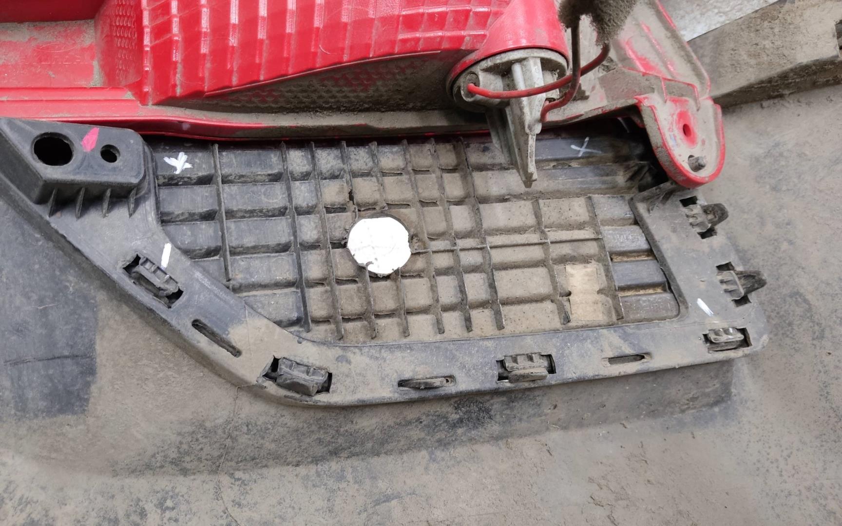 Бампер задний