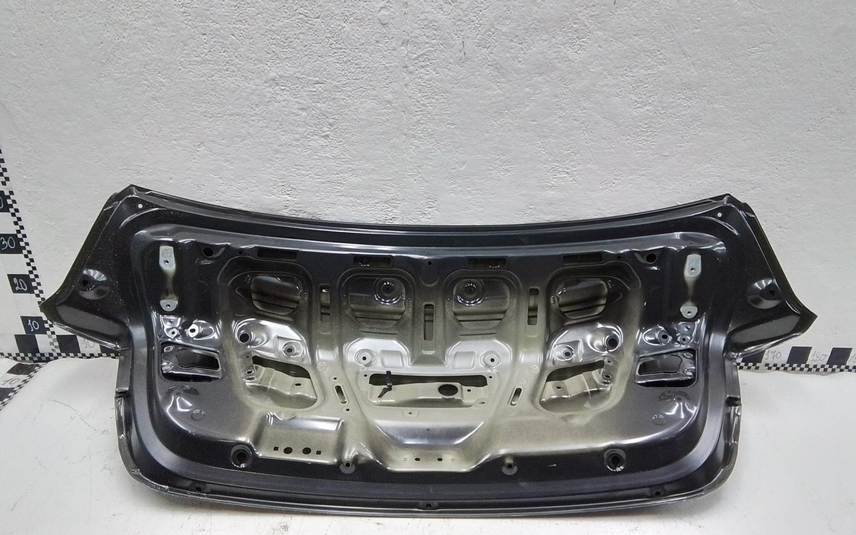 Крышка багажника