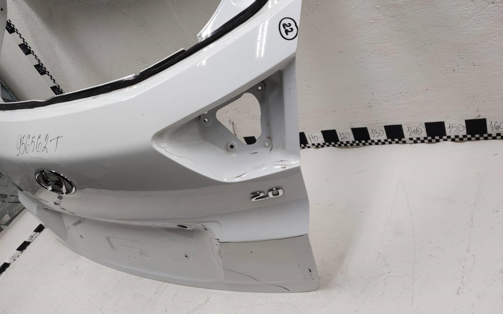 Крышка багажника