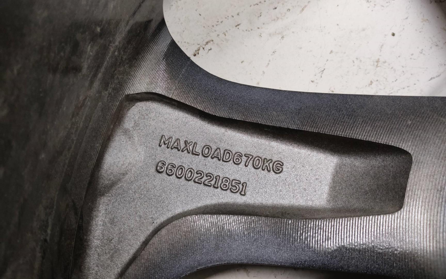 Диск колесный литой