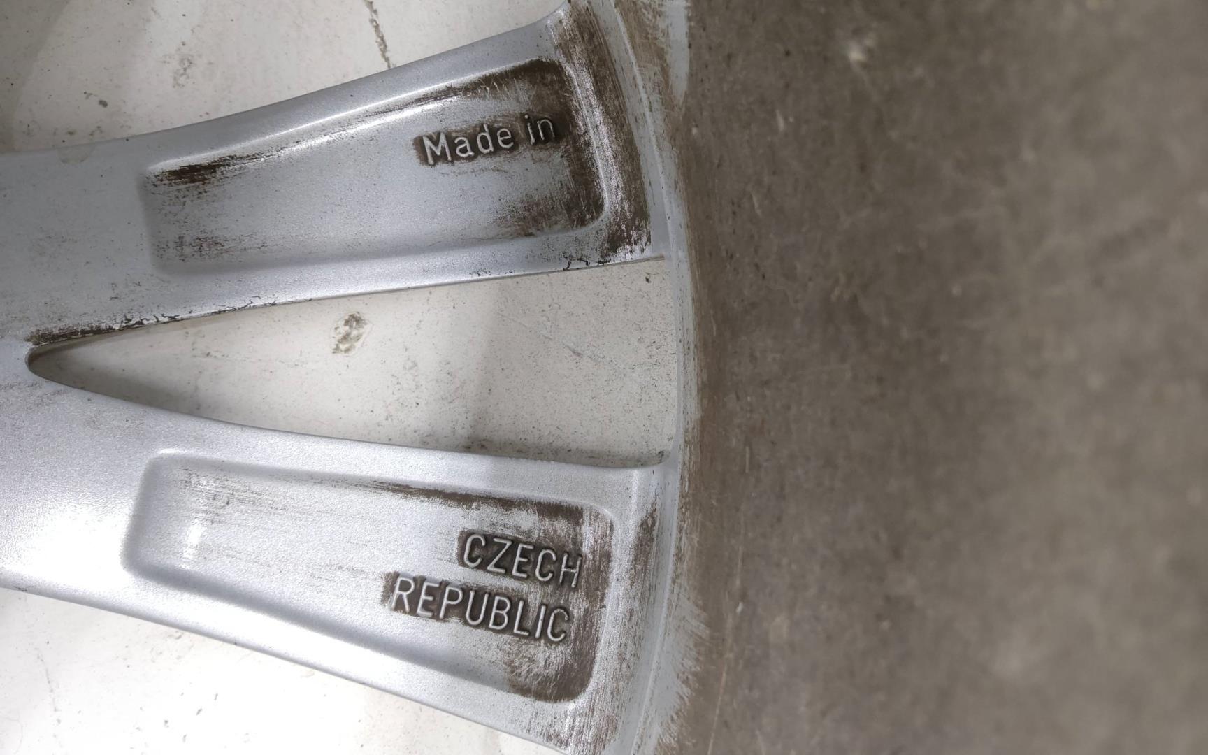 Диск колесный литой