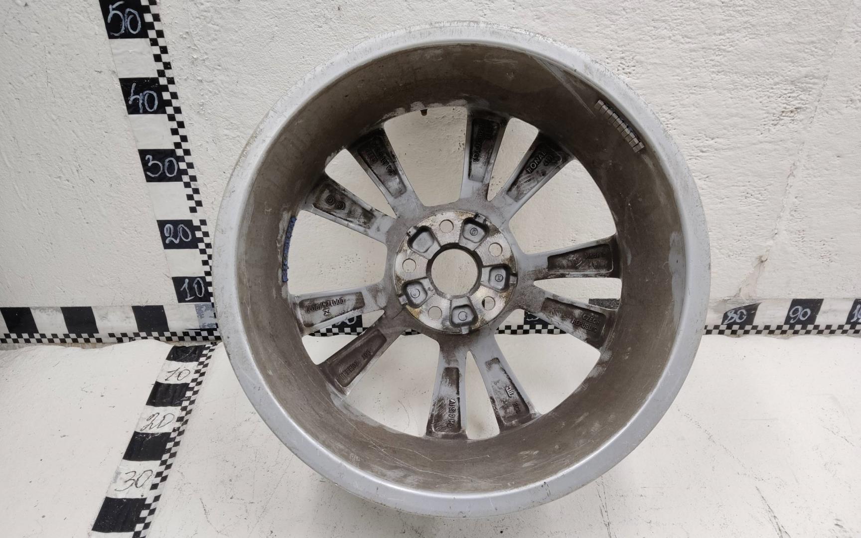 Диск колесный литой