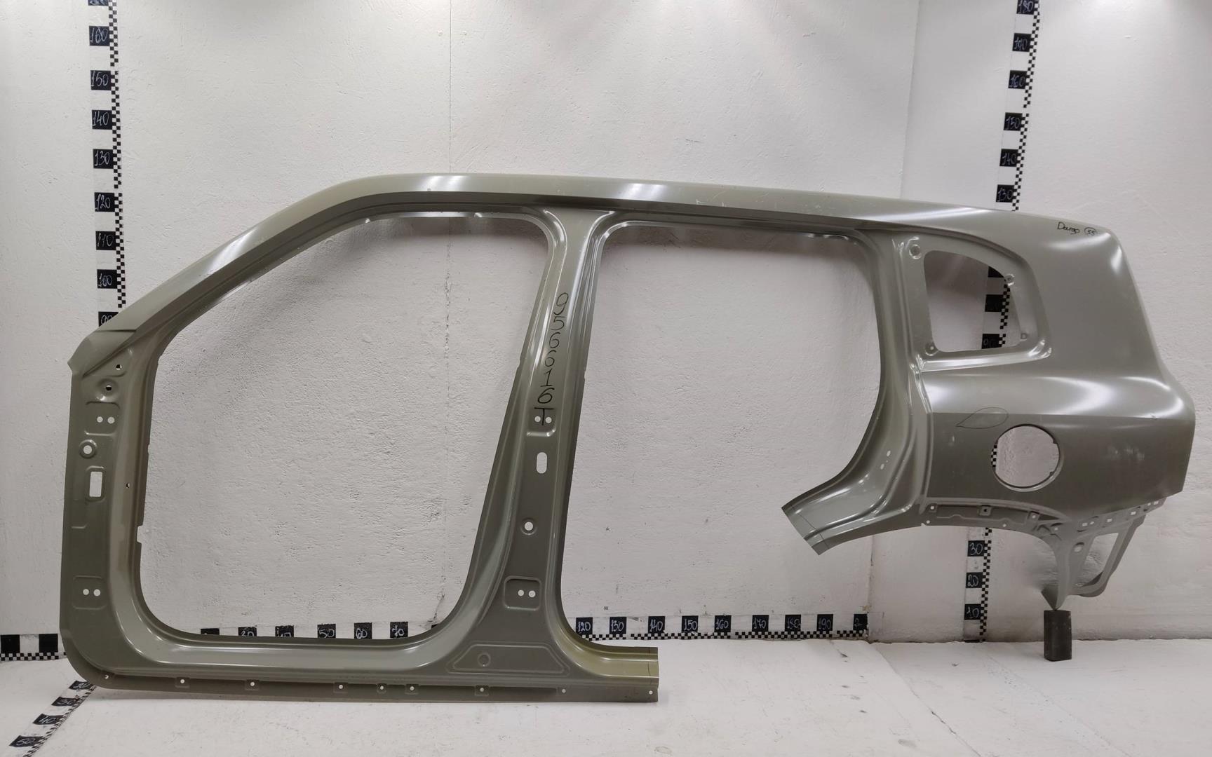 Кузовной элемент