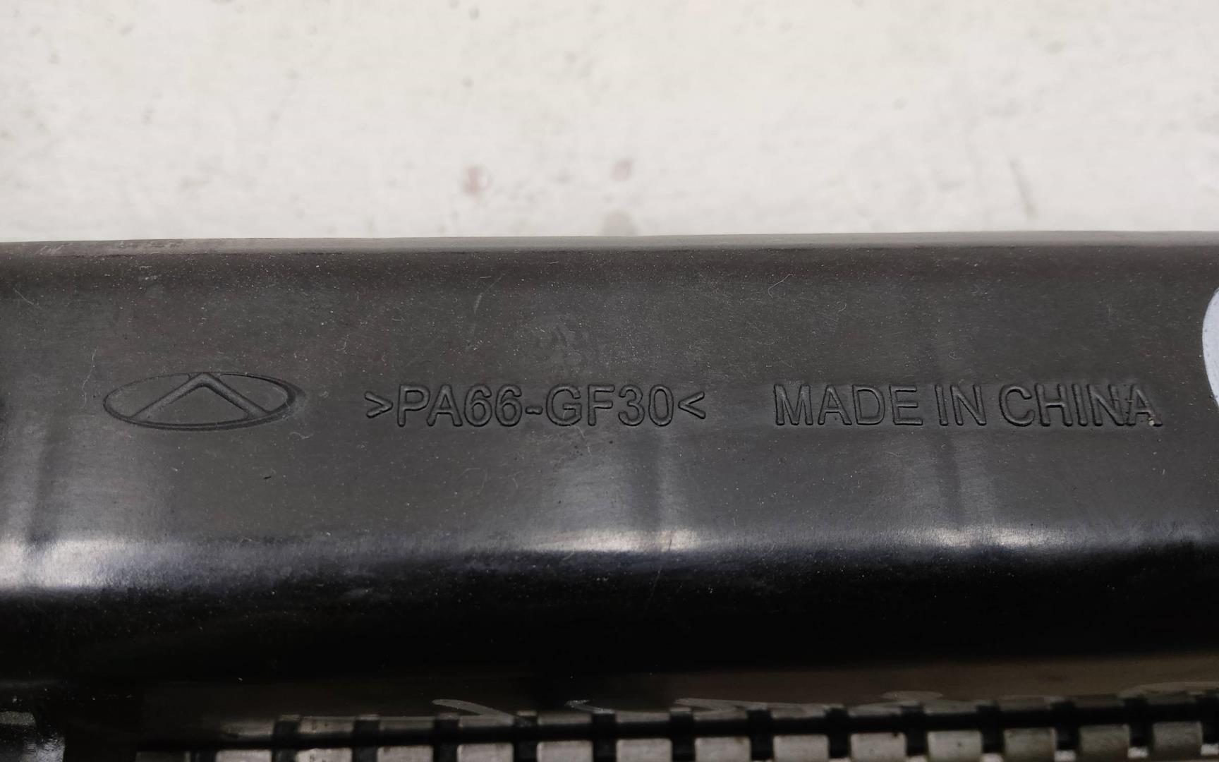 Радиатор охлаждения двигателя основной