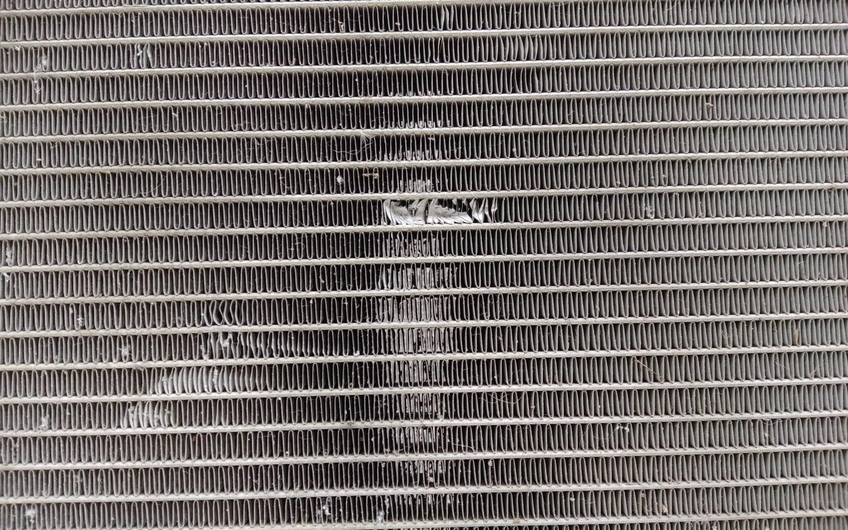 Радиатор охлаждения двигателя основной