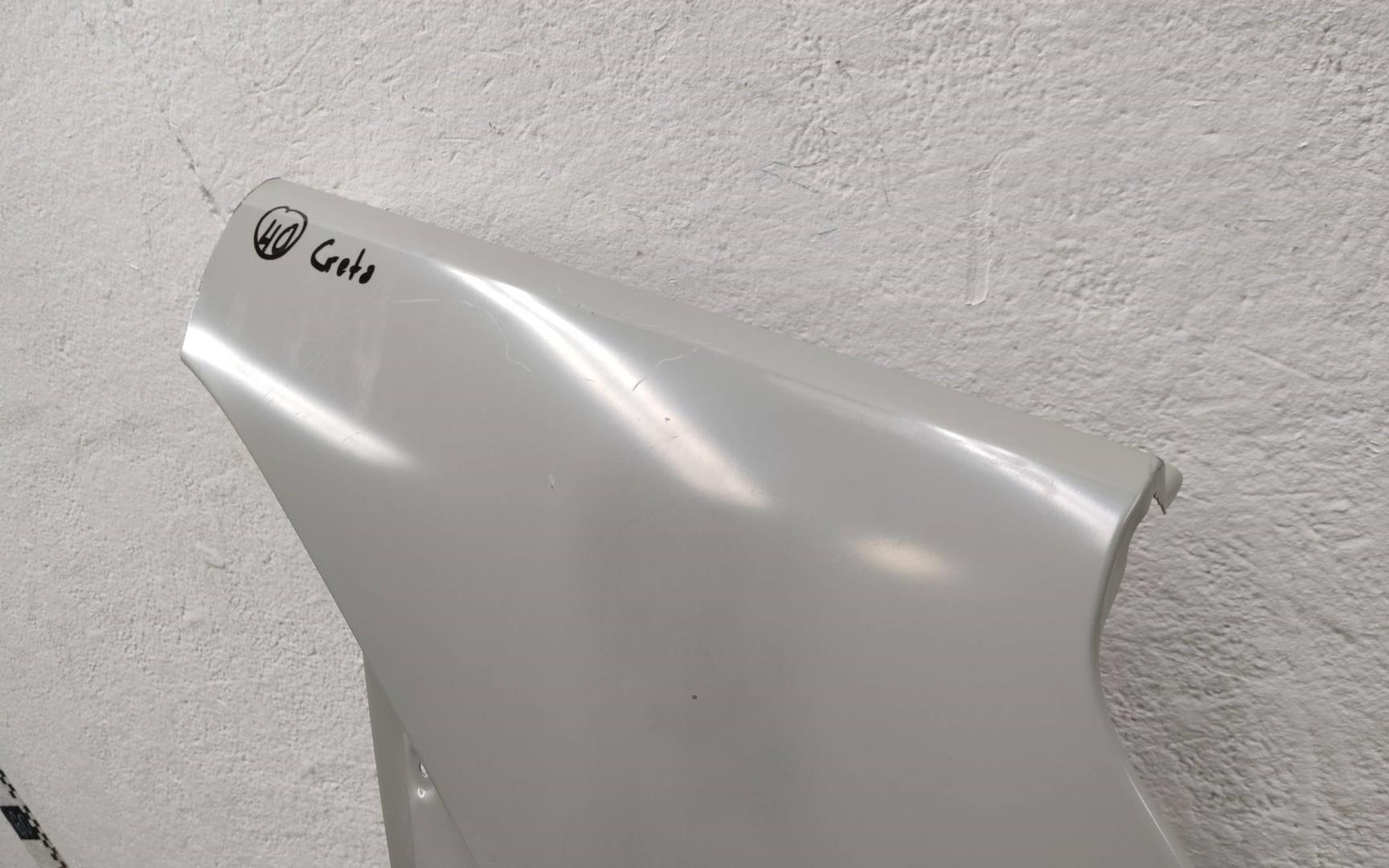 Крыло заднее левое