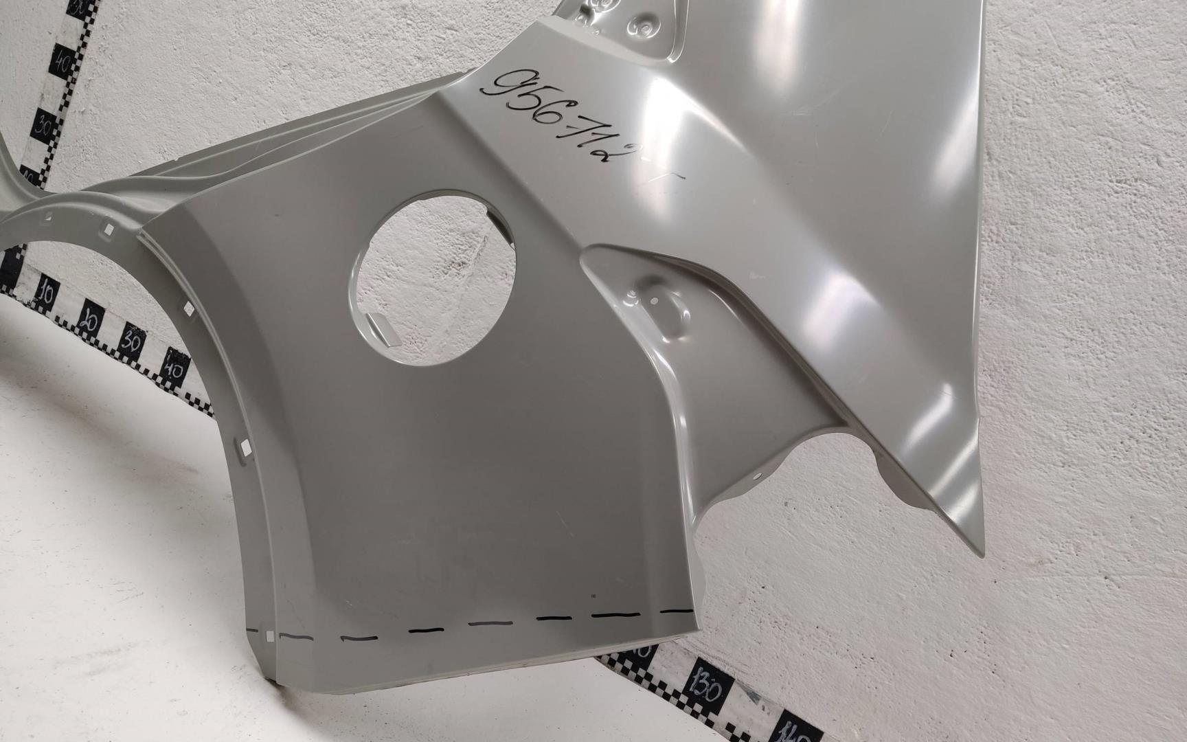 Крыло заднее левое