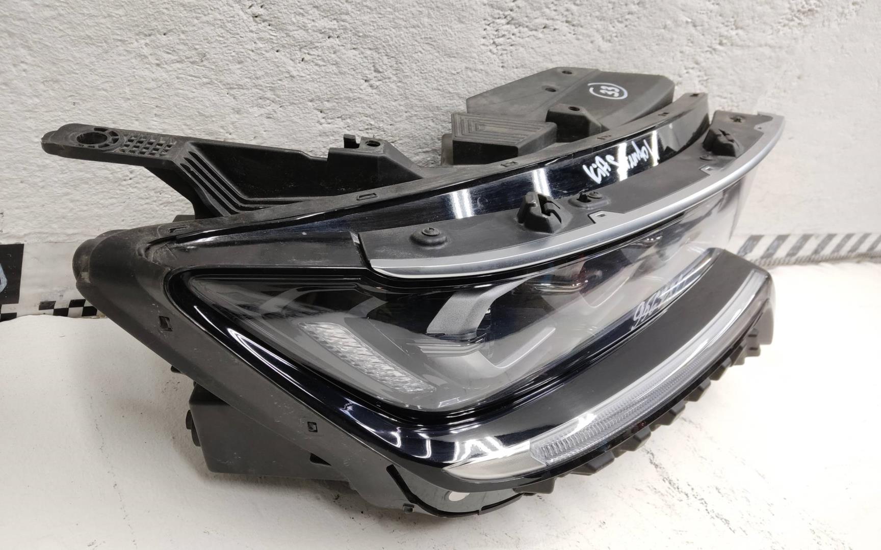 Фара правая