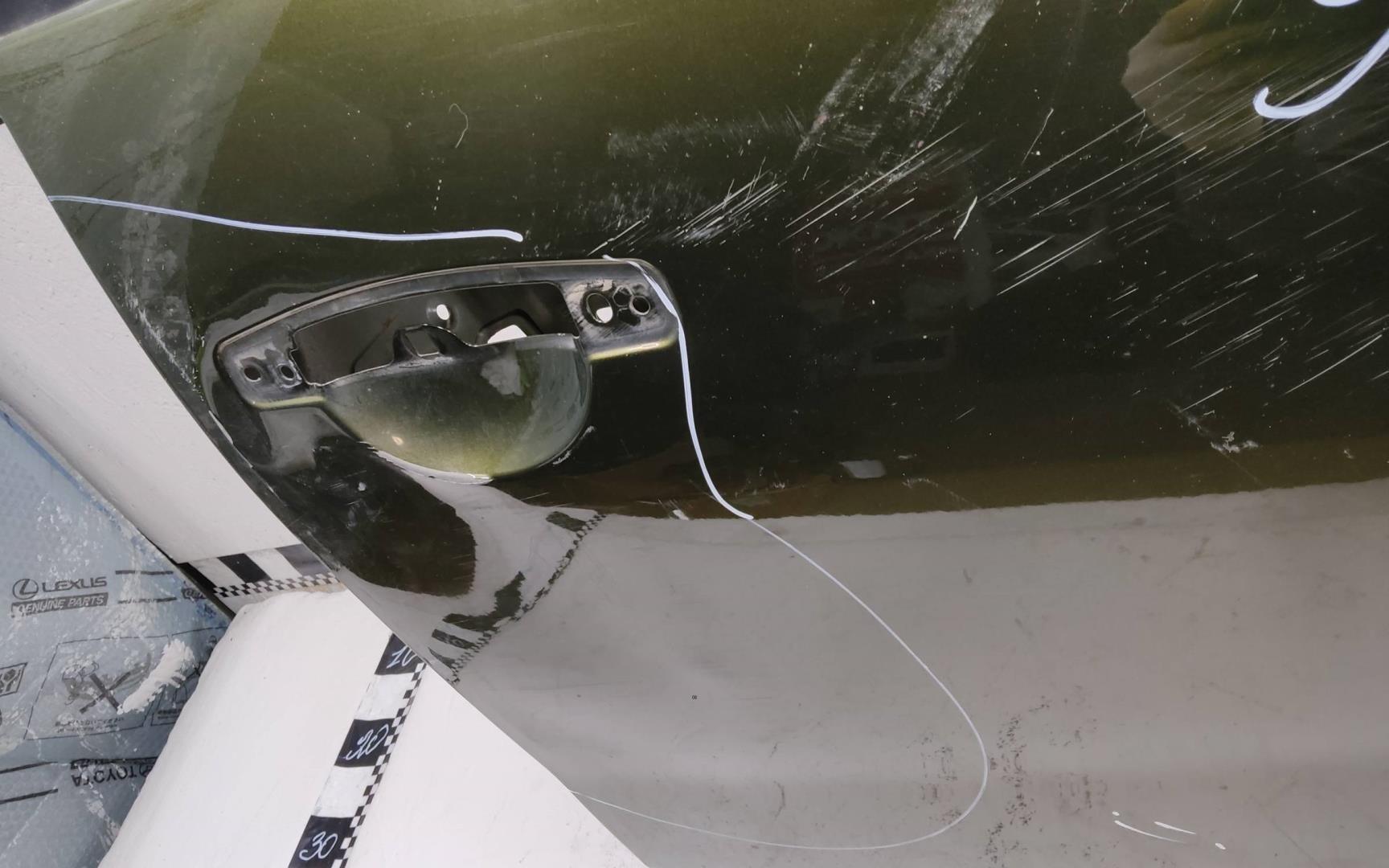 Дверь передняя правая