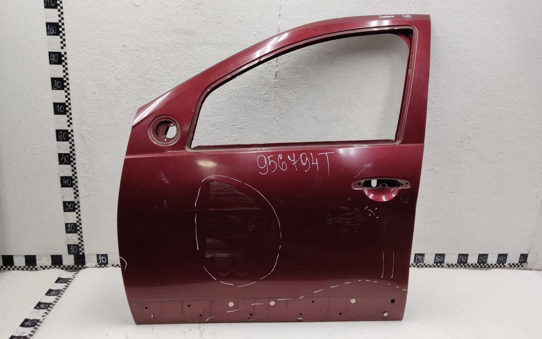 Дверь передняя левая