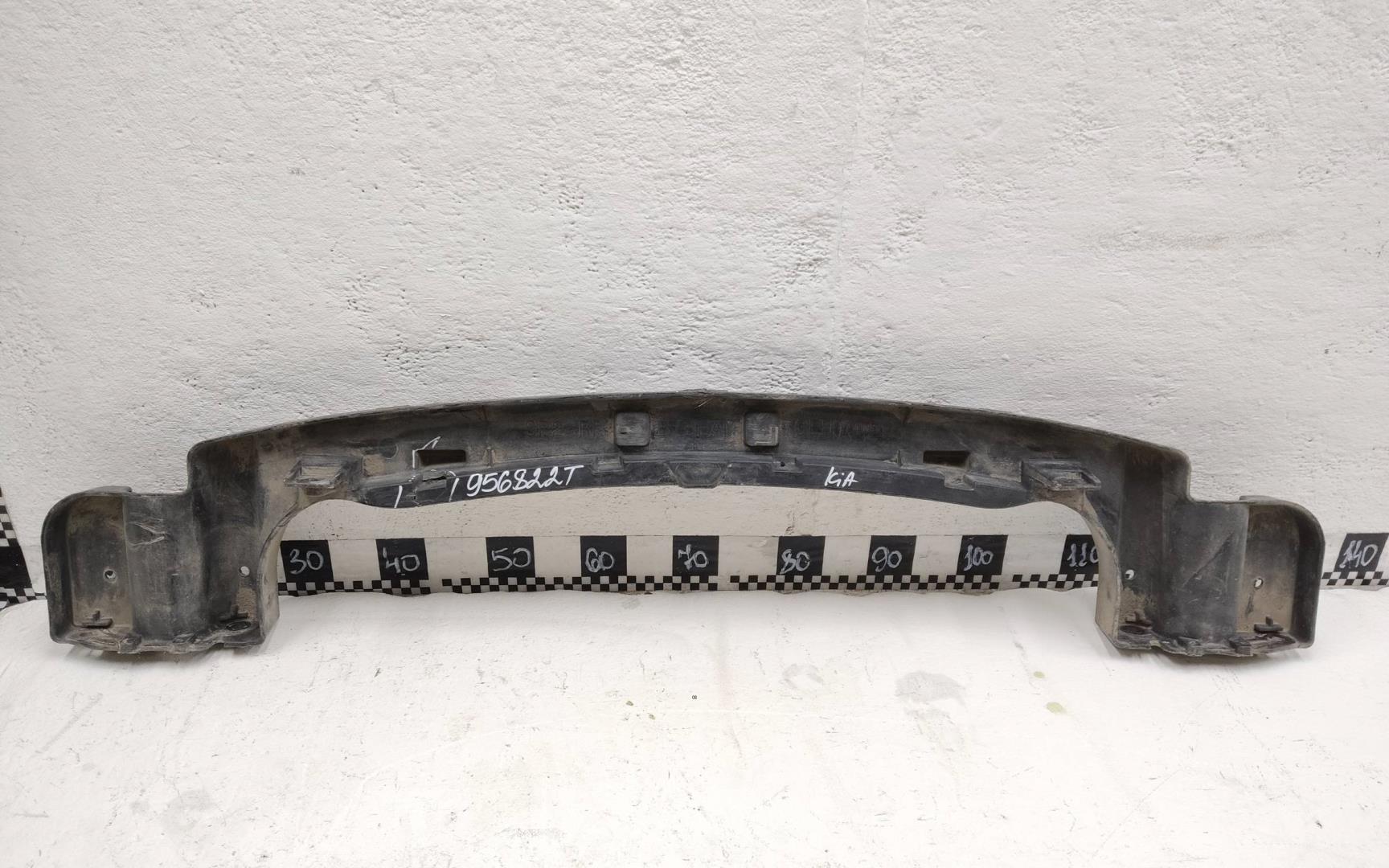 Усилитель заднего бампера