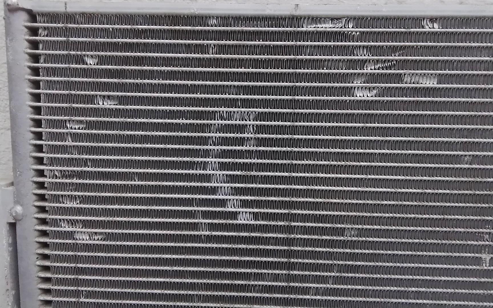 Радиатор кондиционера / конденсер
