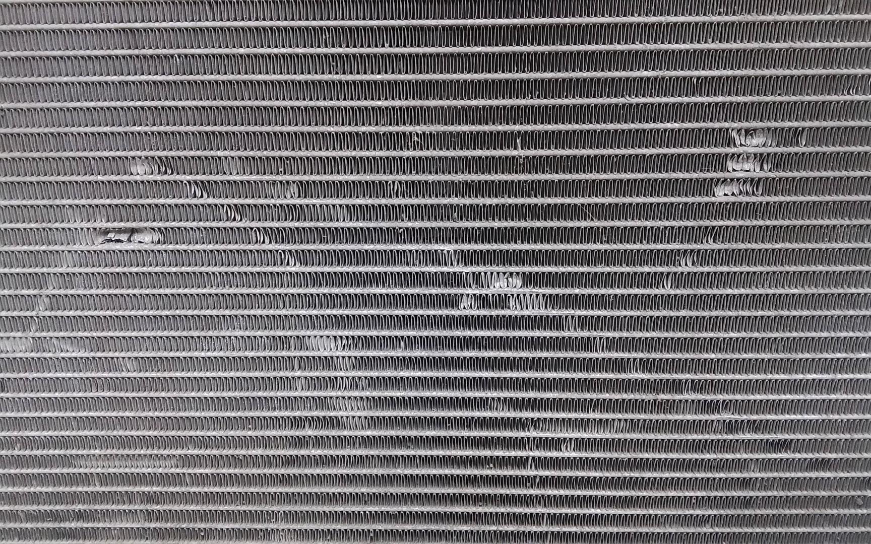 Радиатор кондиционера / конденсер