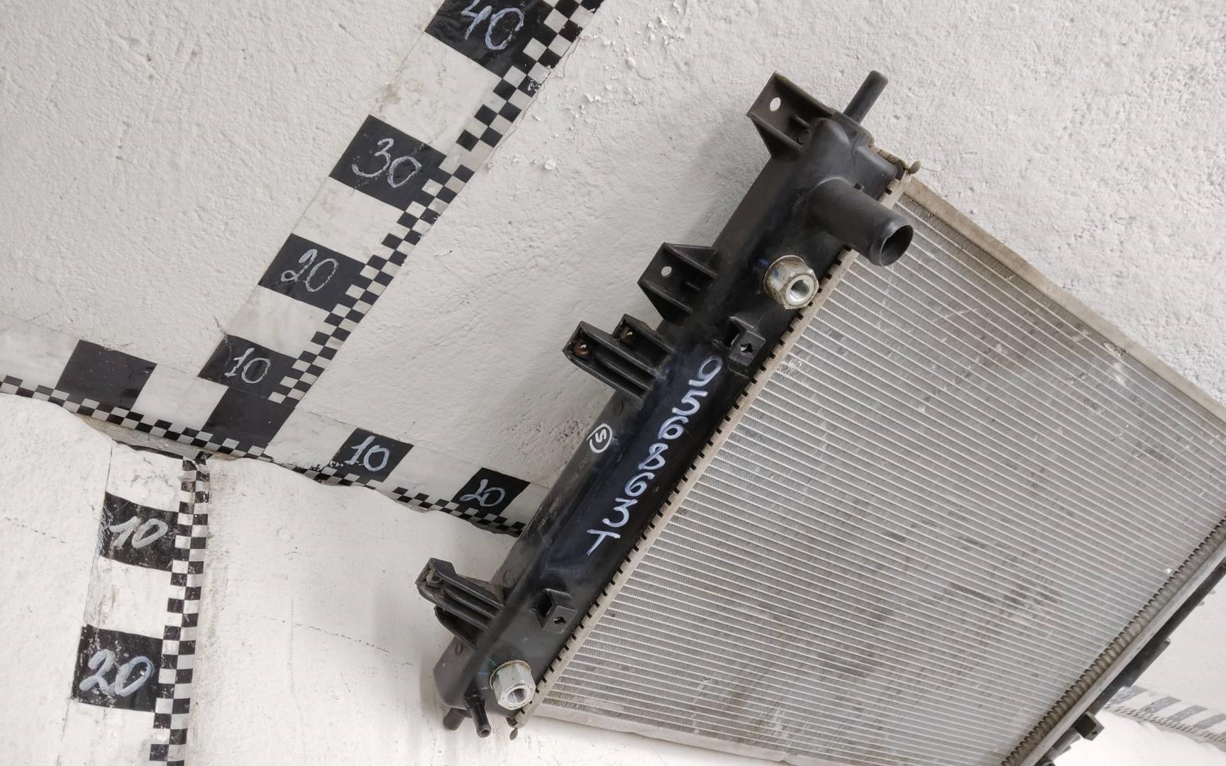 Радиатор охлаждения двигателя основной