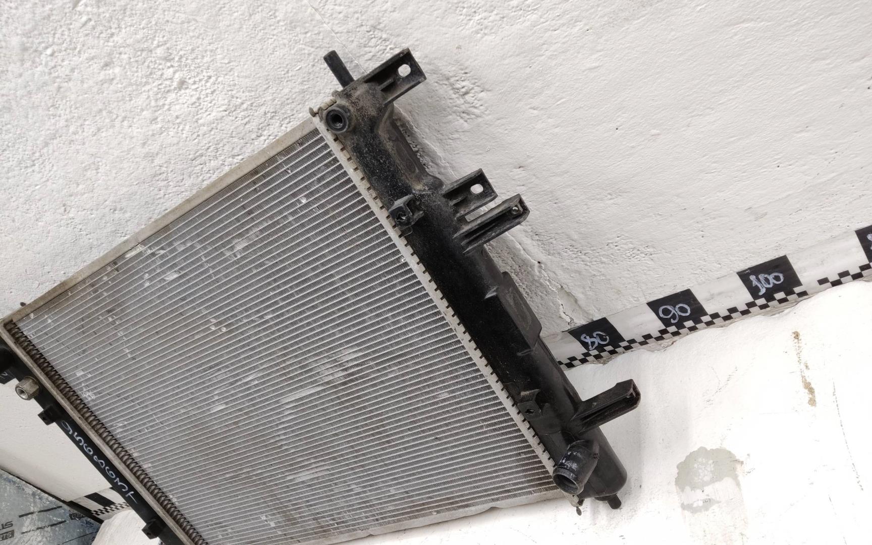 Радиатор охлаждения двигателя основной