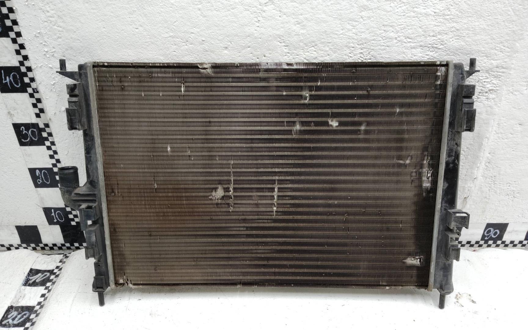 Радиатор охлаждения двигателя основной