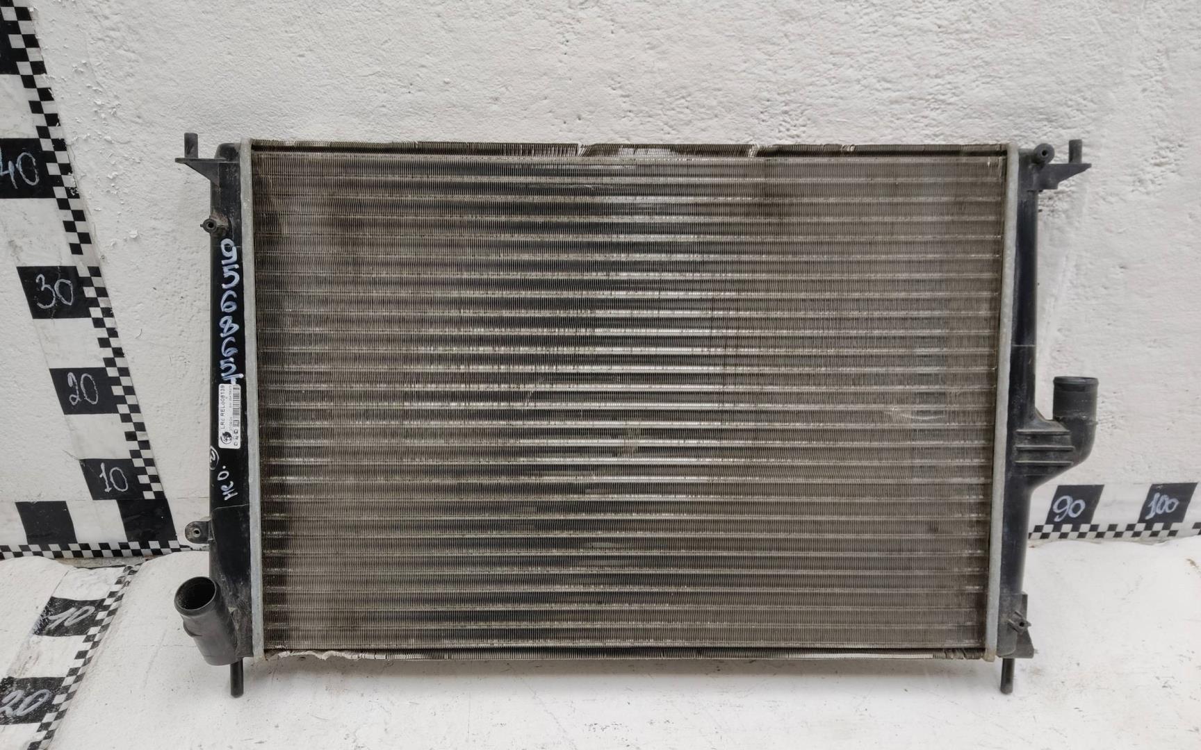 Радиатор охлаждения двигателя основной