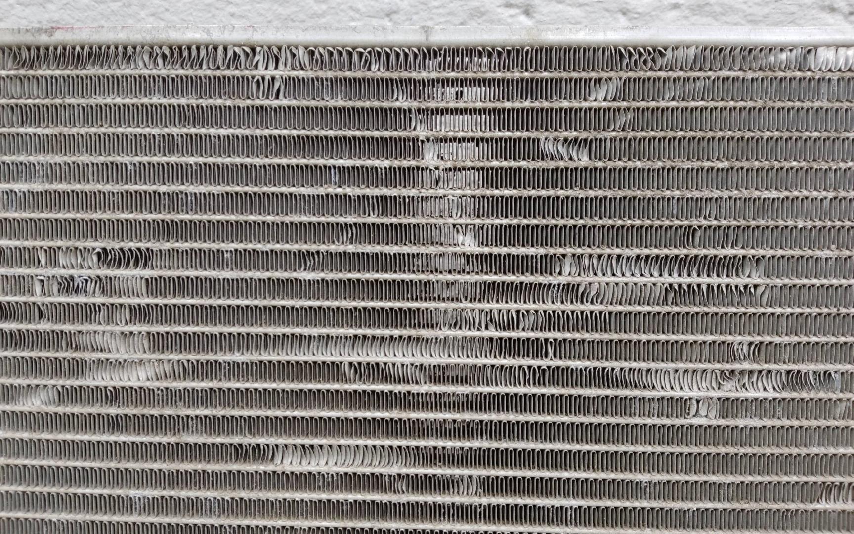 Радиатор кондиционера / конденсер