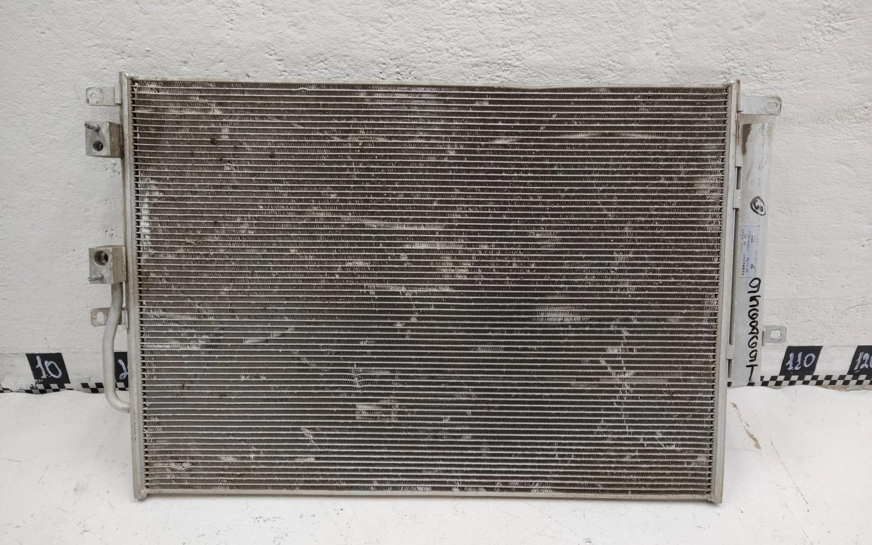 Радиатор кондиционера / конденсер