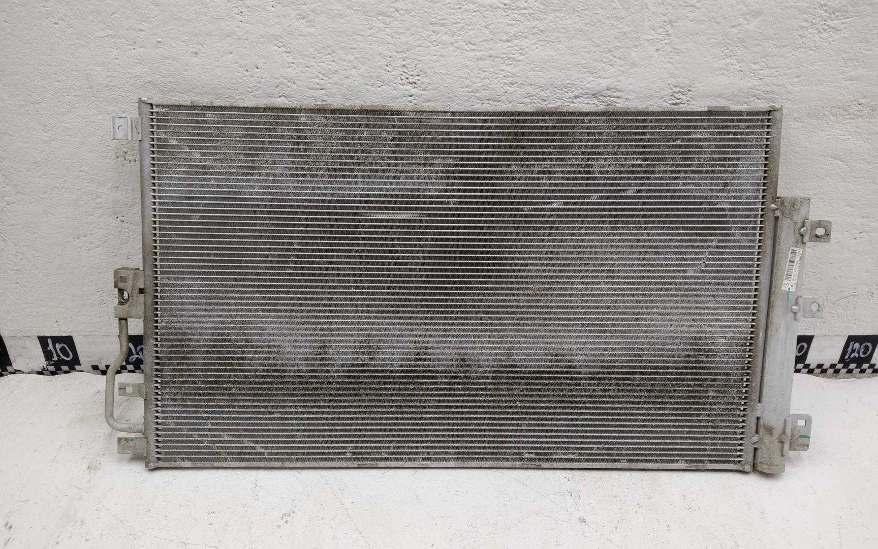 Радиатор кондиционера / конденсер
