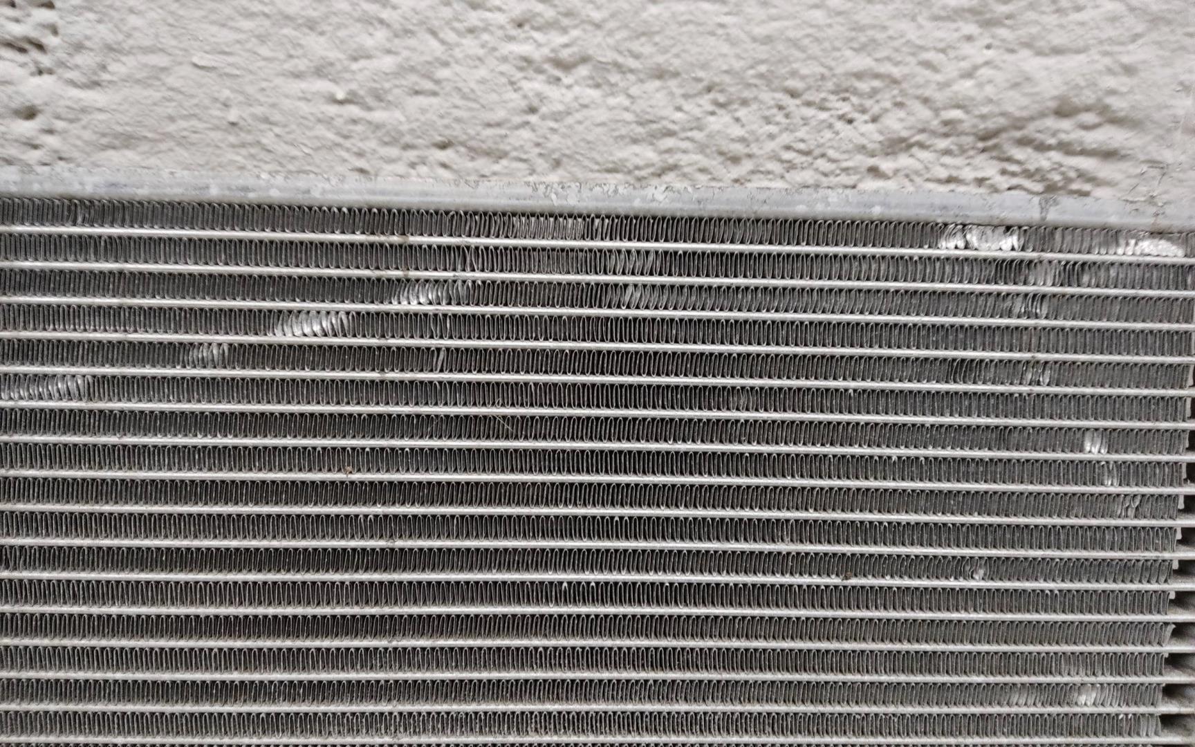 Радиатор кондиционера / конденсер