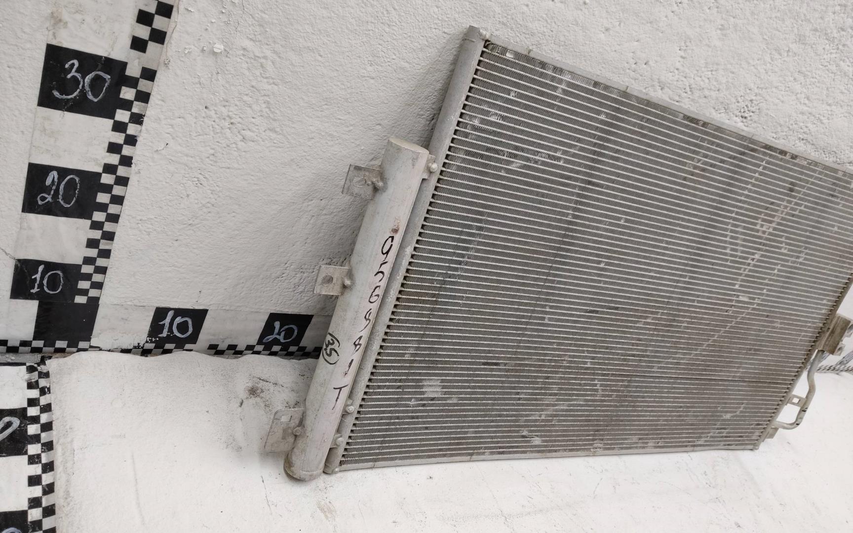 Радиатор кондиционера / конденсер