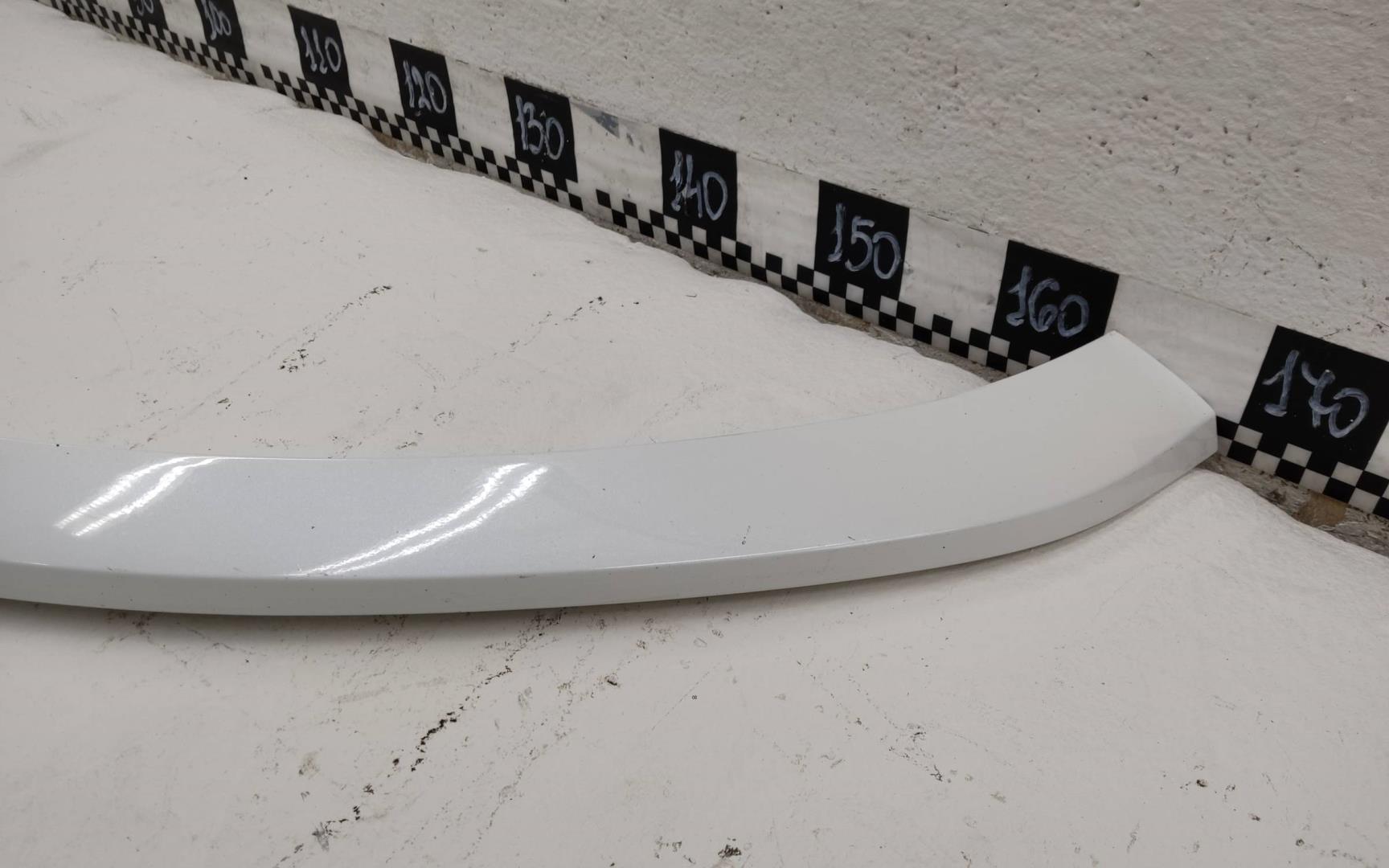 Накладка переднего бампера