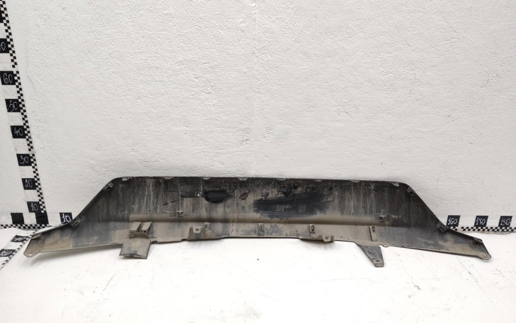 Накладка заднего бампера