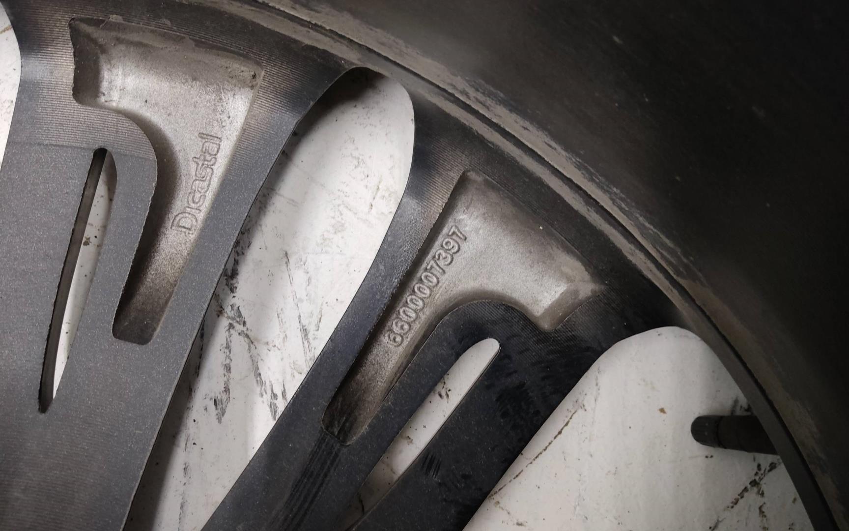 Диск колесный литой