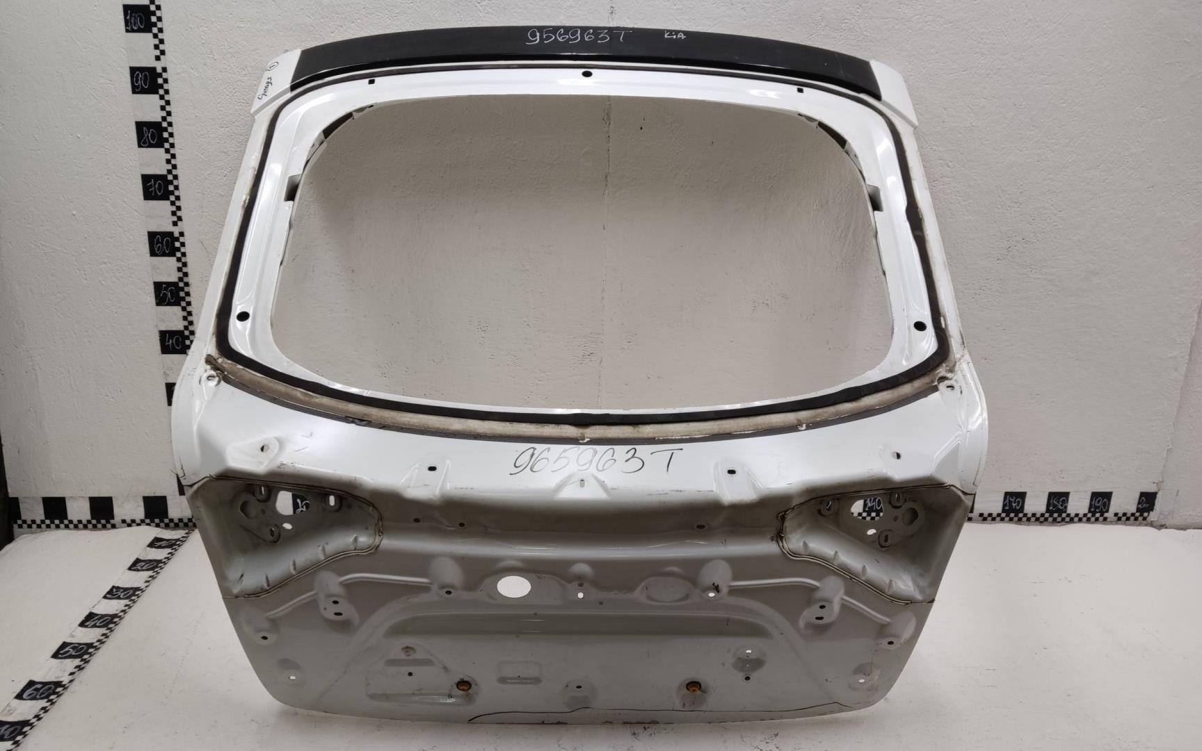 Крышка багажника