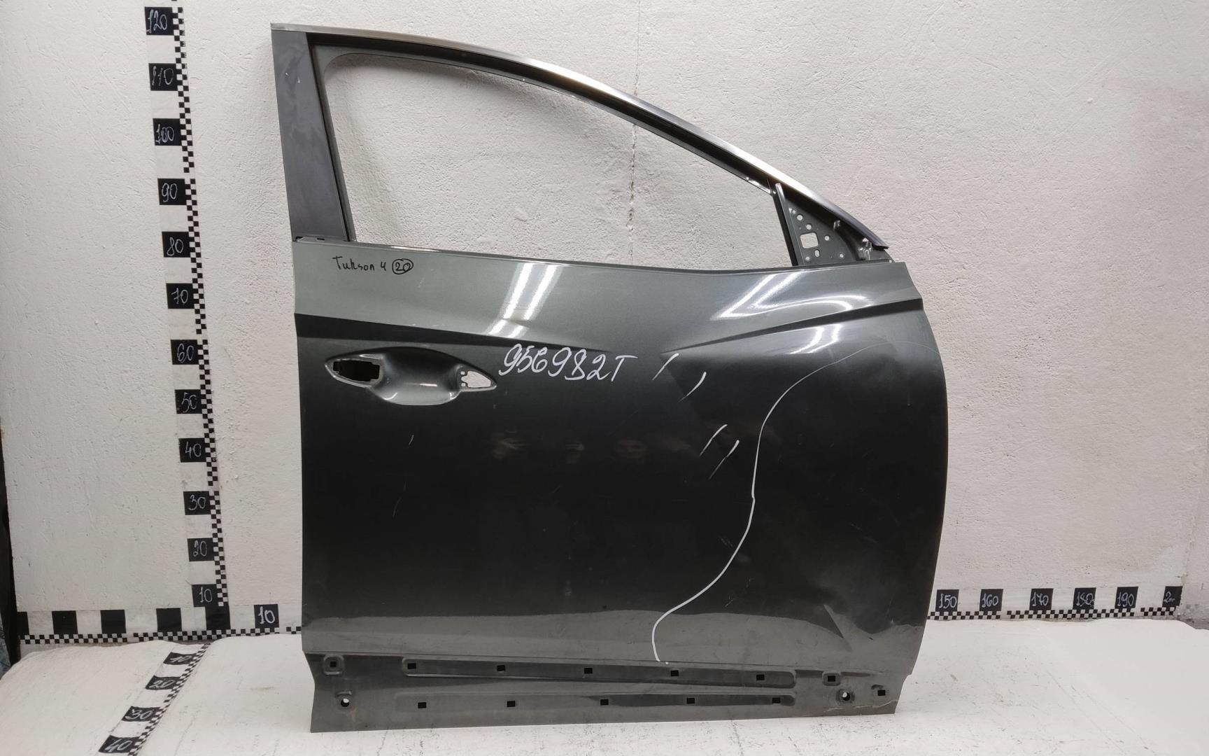 Дверь передняя правая