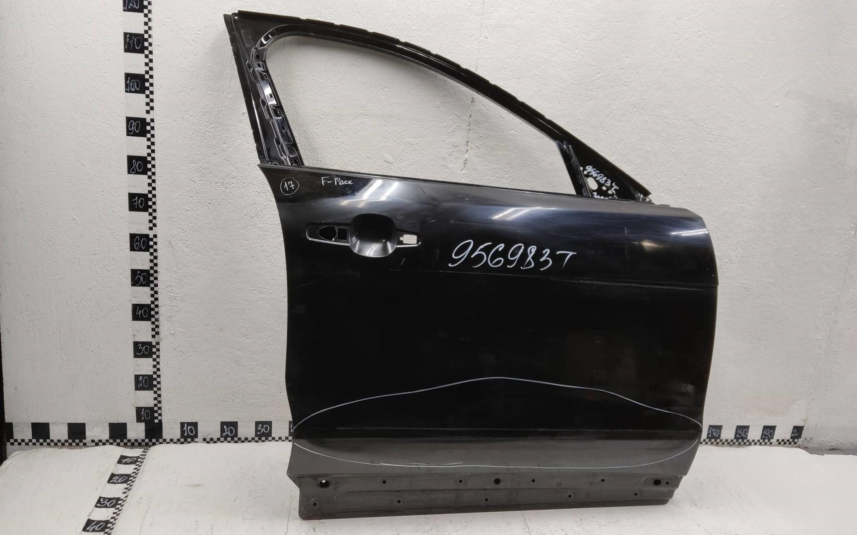 Дверь передняя правая