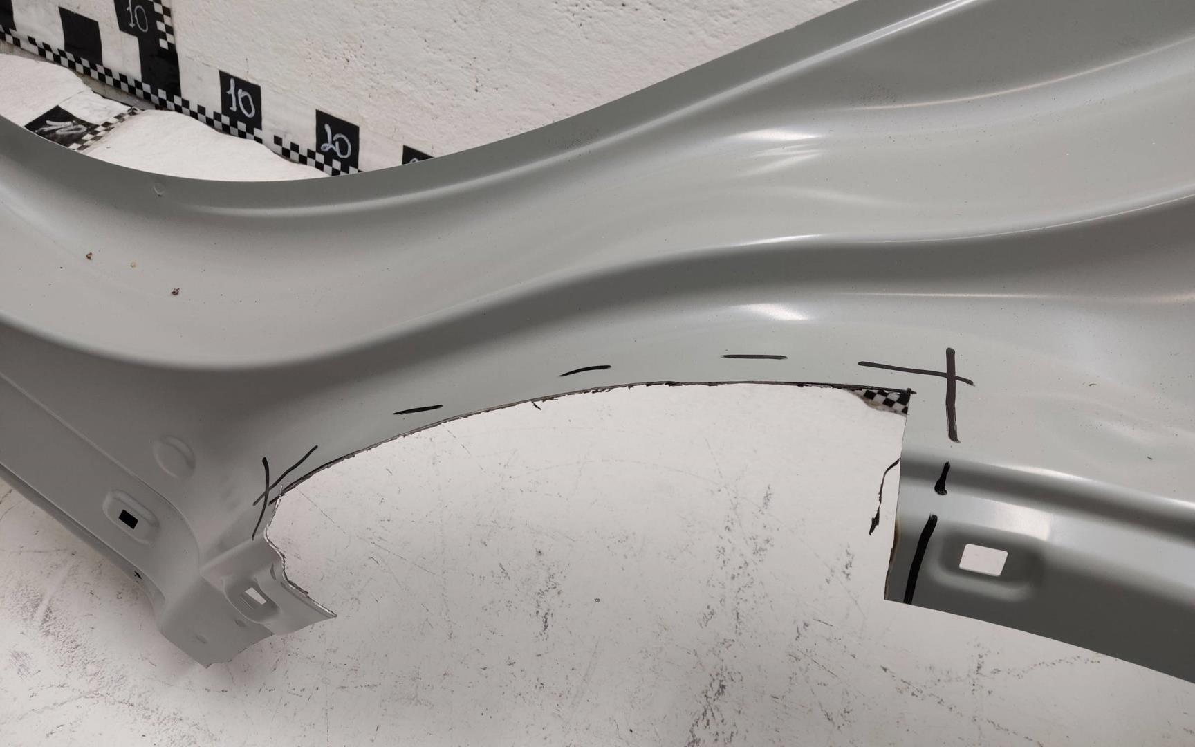 Крыло заднее левое